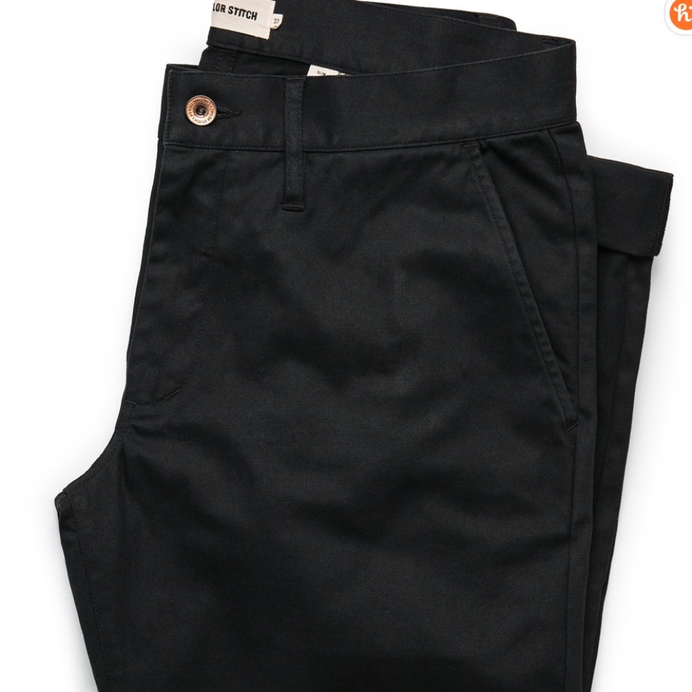 The Slim Chino in Organic Coal - 30